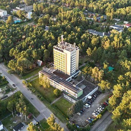 Krysztalowa Przystan Мжежино Екстериор снимка