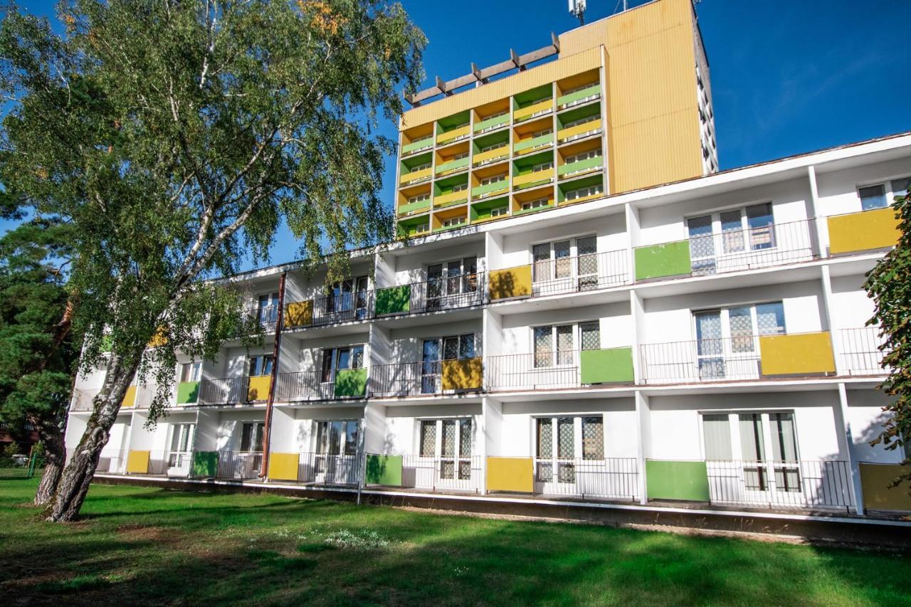 Krysztalowa Przystan Мжежино Екстериор снимка